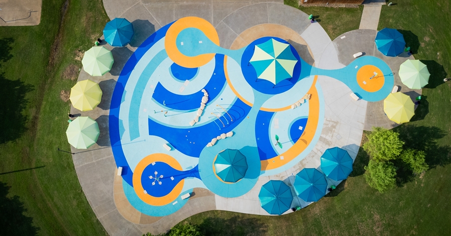 Lewisville Old Town Aquatic Center in Lewisville, TX